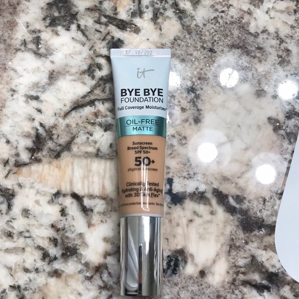 It Cosmetics Bye Bye Foundation